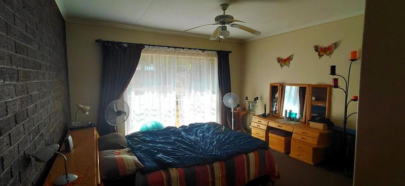 4 Bedroom Property for Sale in Universitas Ridge Free State